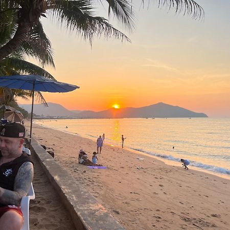 Bangsaray Beach Resort Bang Sare Ngoại thất bức ảnh