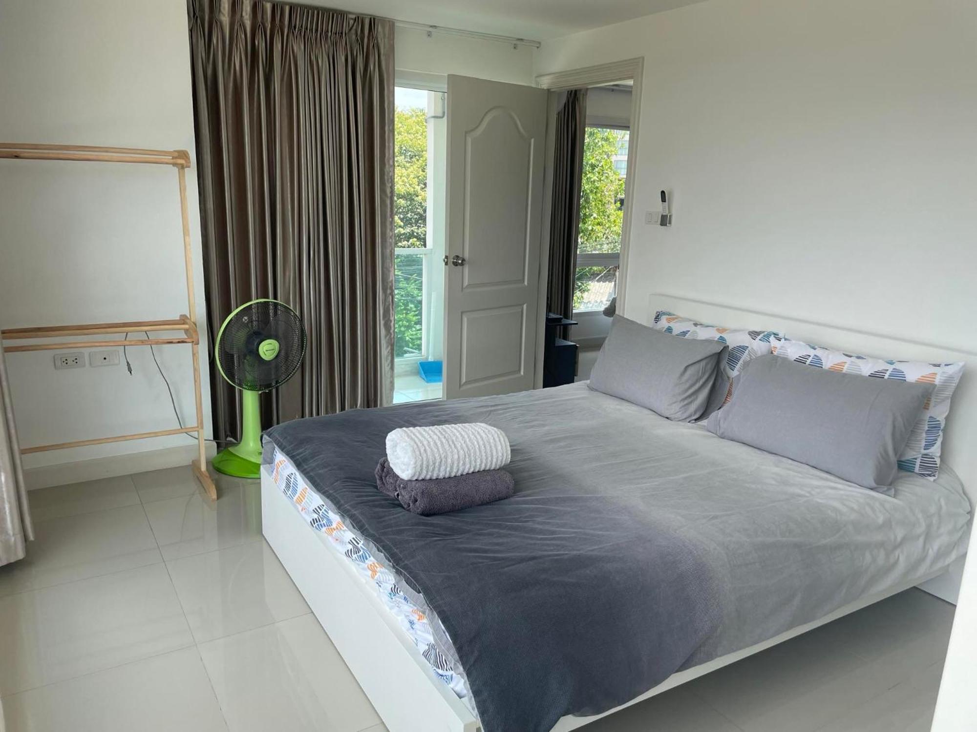 Bangsaray Beach Resort Bang Sare Ngoại thất bức ảnh