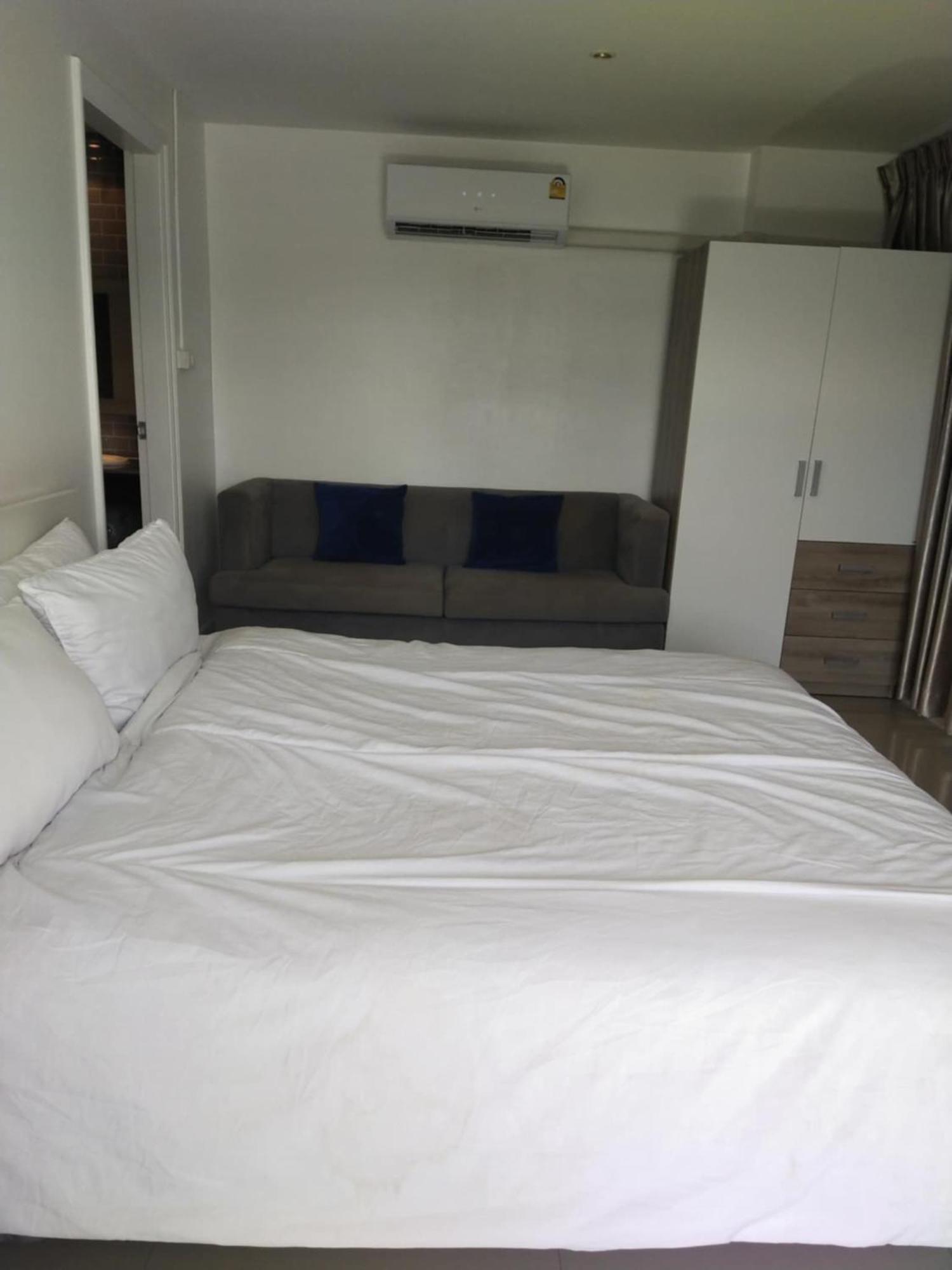 Bangsaray Beach Resort Bang Sare Ngoại thất bức ảnh